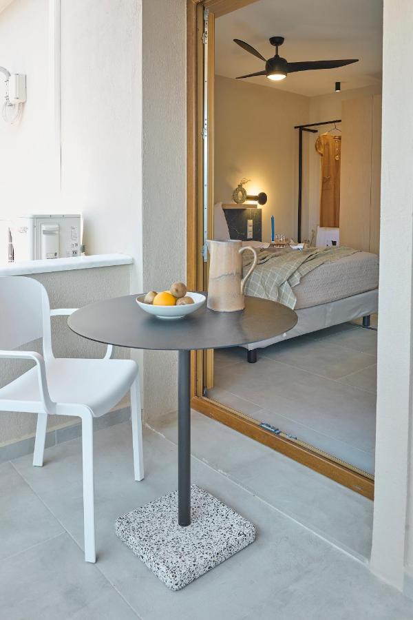 Apartment Icon- 3 *